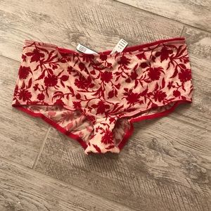 Victoria’s Secret | Velvet Shortie